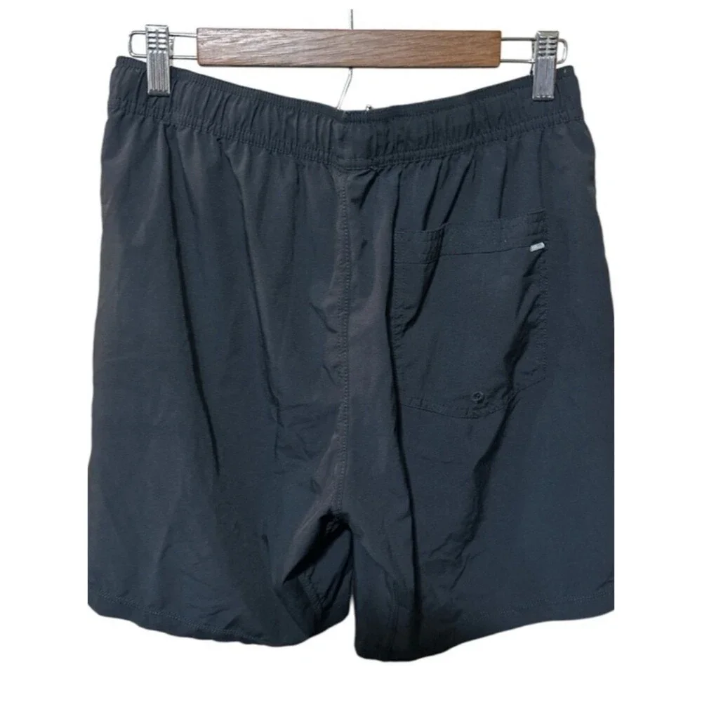 Vuori core shorts